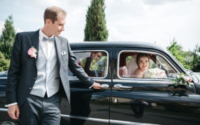 Unforgettable experience with luxury cars for weddings